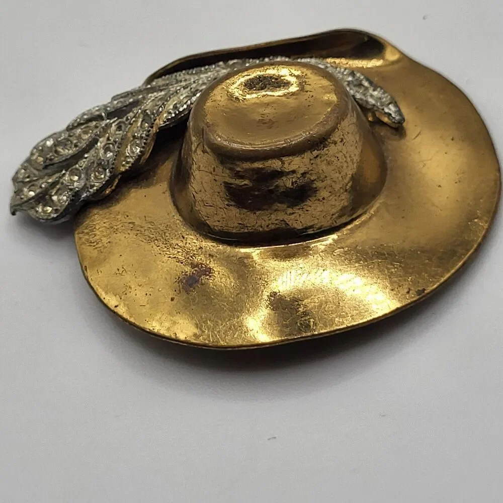 Vintage Brass HAT BROOCH has Metal Stylized Feather 2in